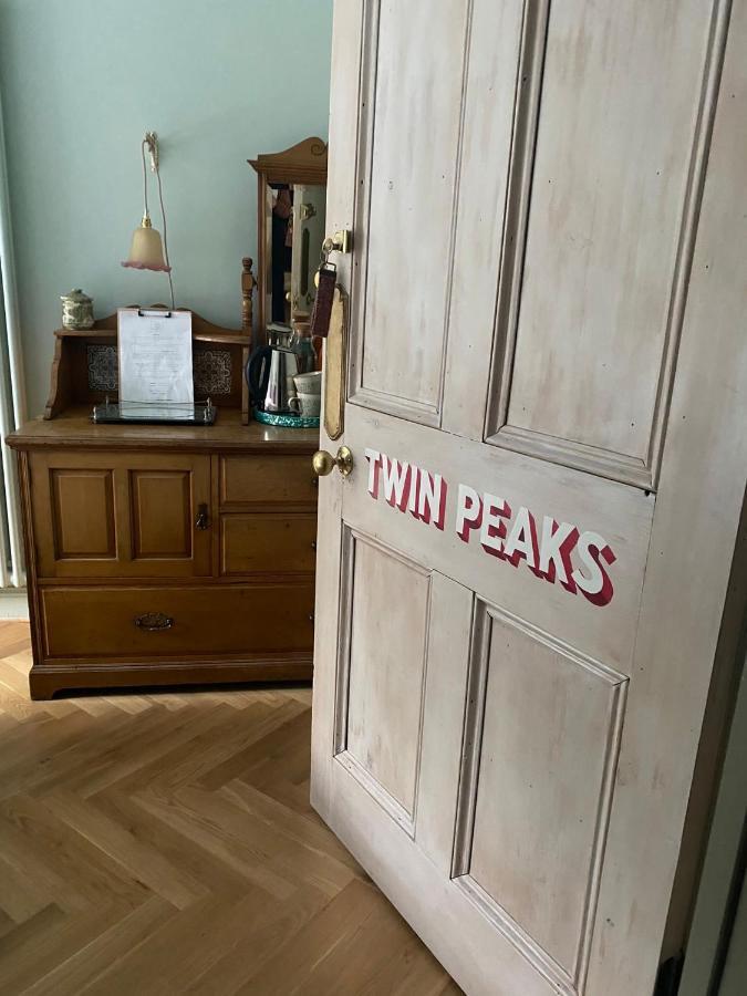 カランダー ベン アーン ハウス Bed & Breakfast エクステリア 写真