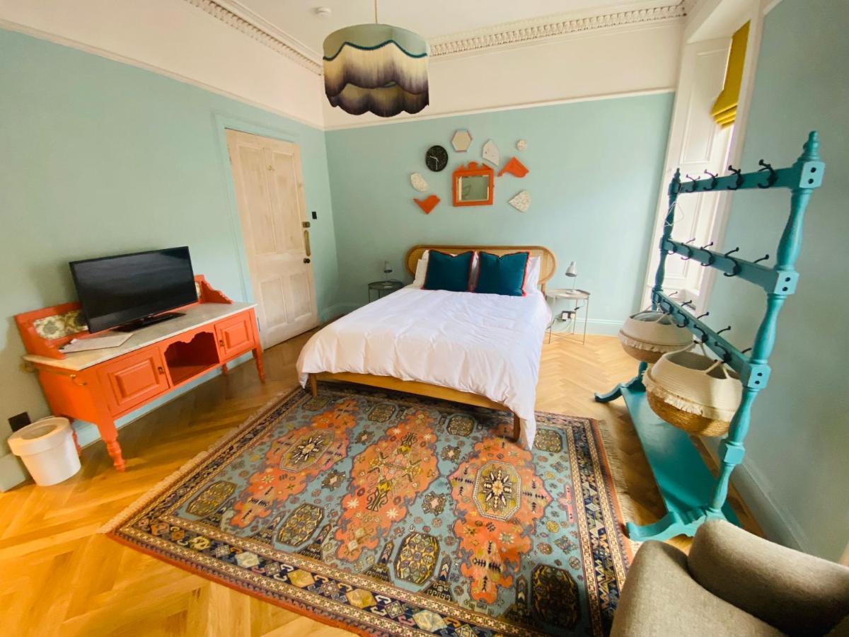 カランダー ベン アーン ハウス Bed & Breakfast エクステリア 写真
