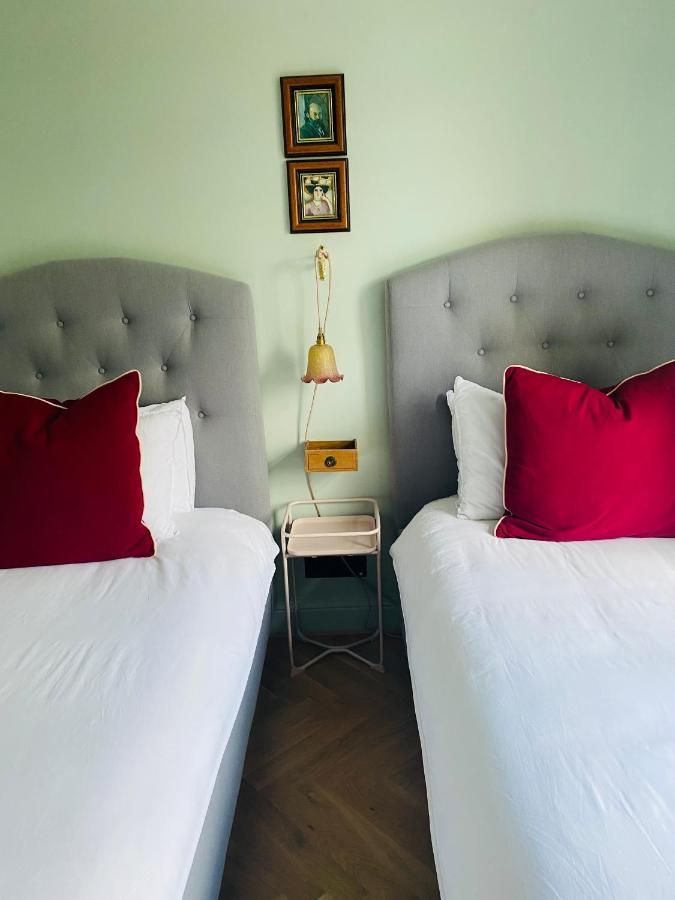 カランダー ベン アーン ハウス Bed & Breakfast エクステリア 写真