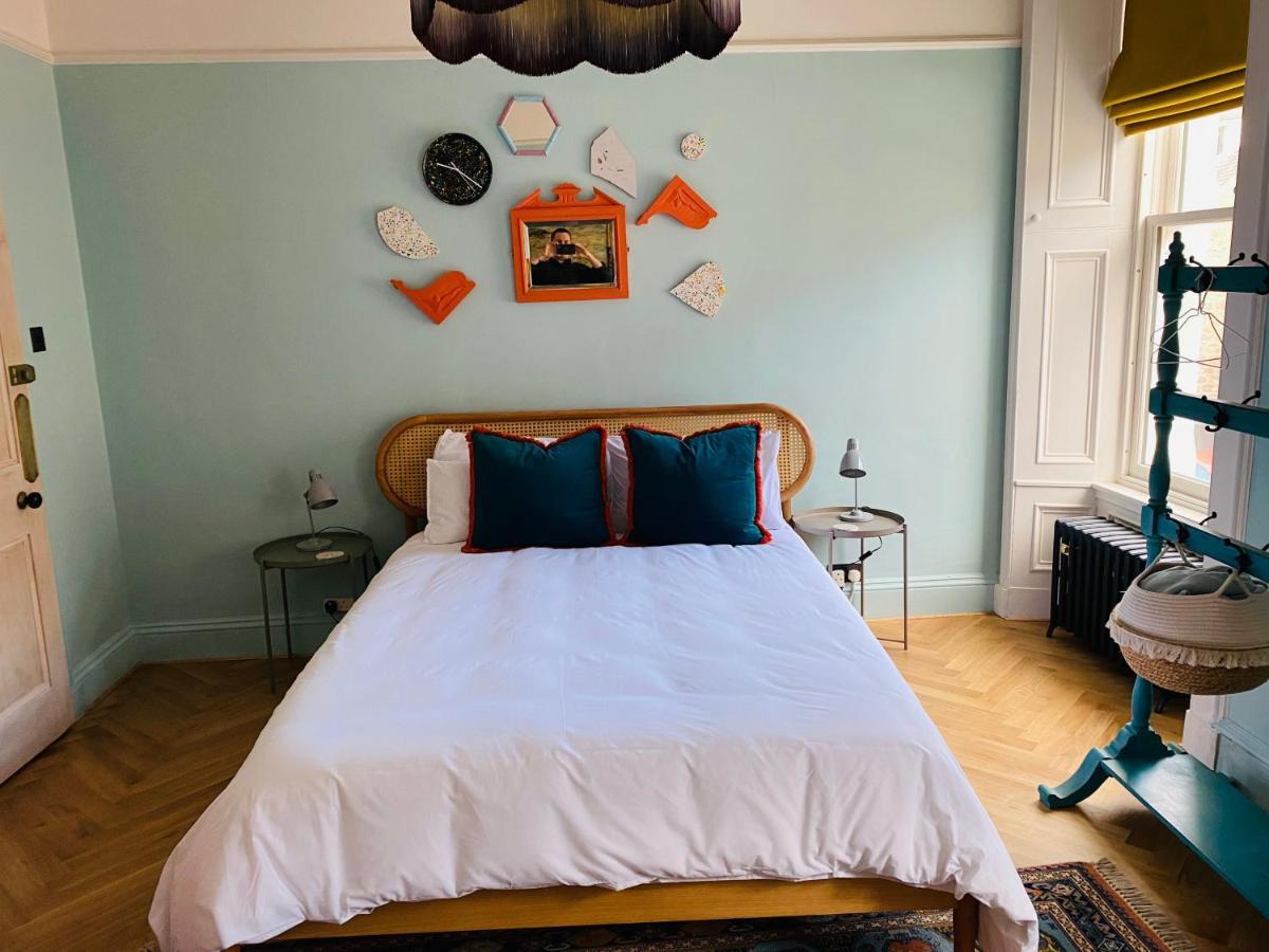 カランダー ベン アーン ハウス Bed & Breakfast エクステリア 写真