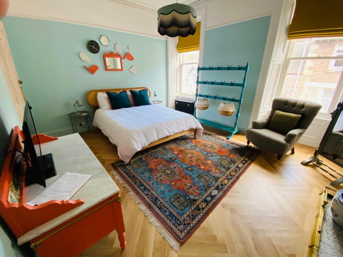 カランダー ベン アーン ハウス Bed & Breakfast エクステリア 写真