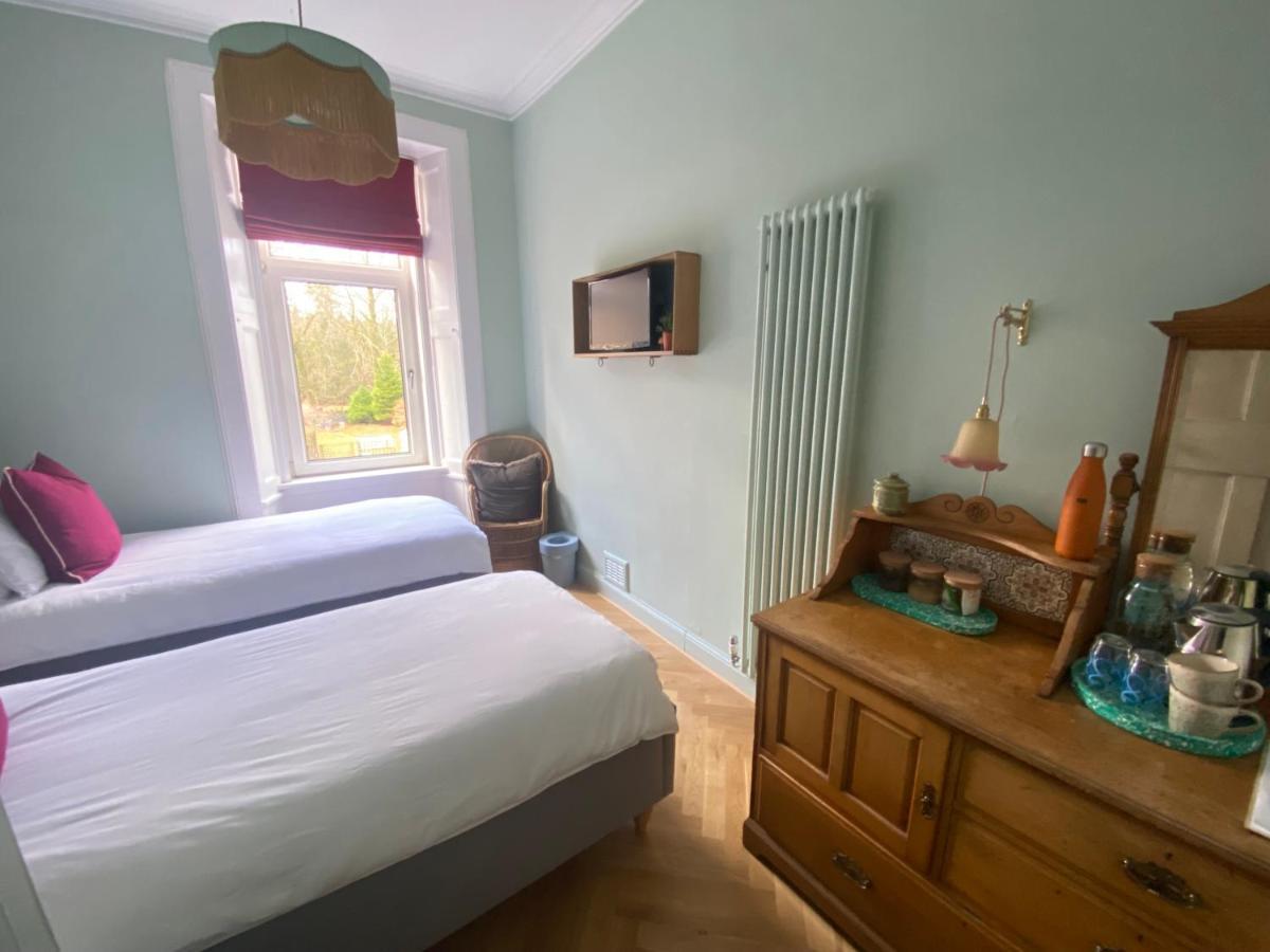 カランダー ベン アーン ハウス Bed & Breakfast エクステリア 写真