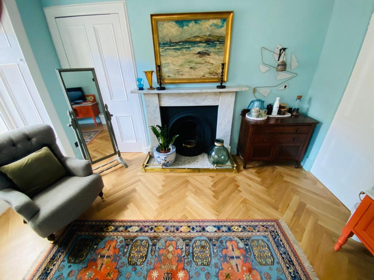 カランダー ベン アーン ハウス Bed & Breakfast エクステリア 写真