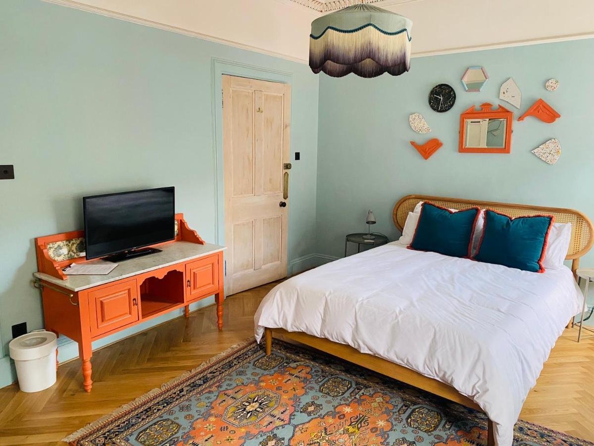 カランダー ベン アーン ハウス Bed & Breakfast エクステリア 写真
