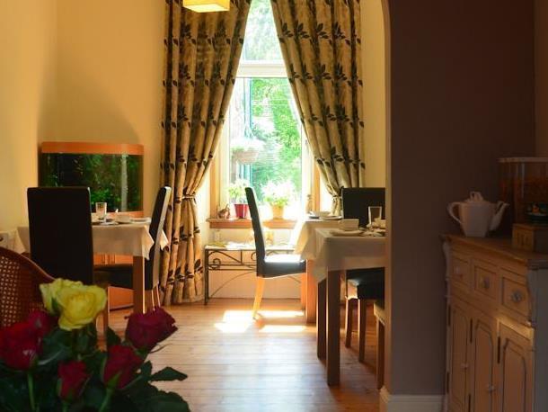 カランダー ベン アーン ハウス Bed & Breakfast エクステリア 写真